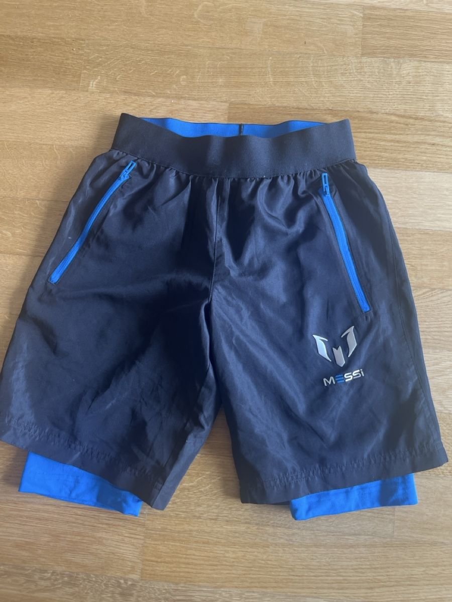 Adidas Hosen: Adidas Messi Shorts Gr. 140 – Neu (gemäss Beschreibung) aus Cham von dej4vue