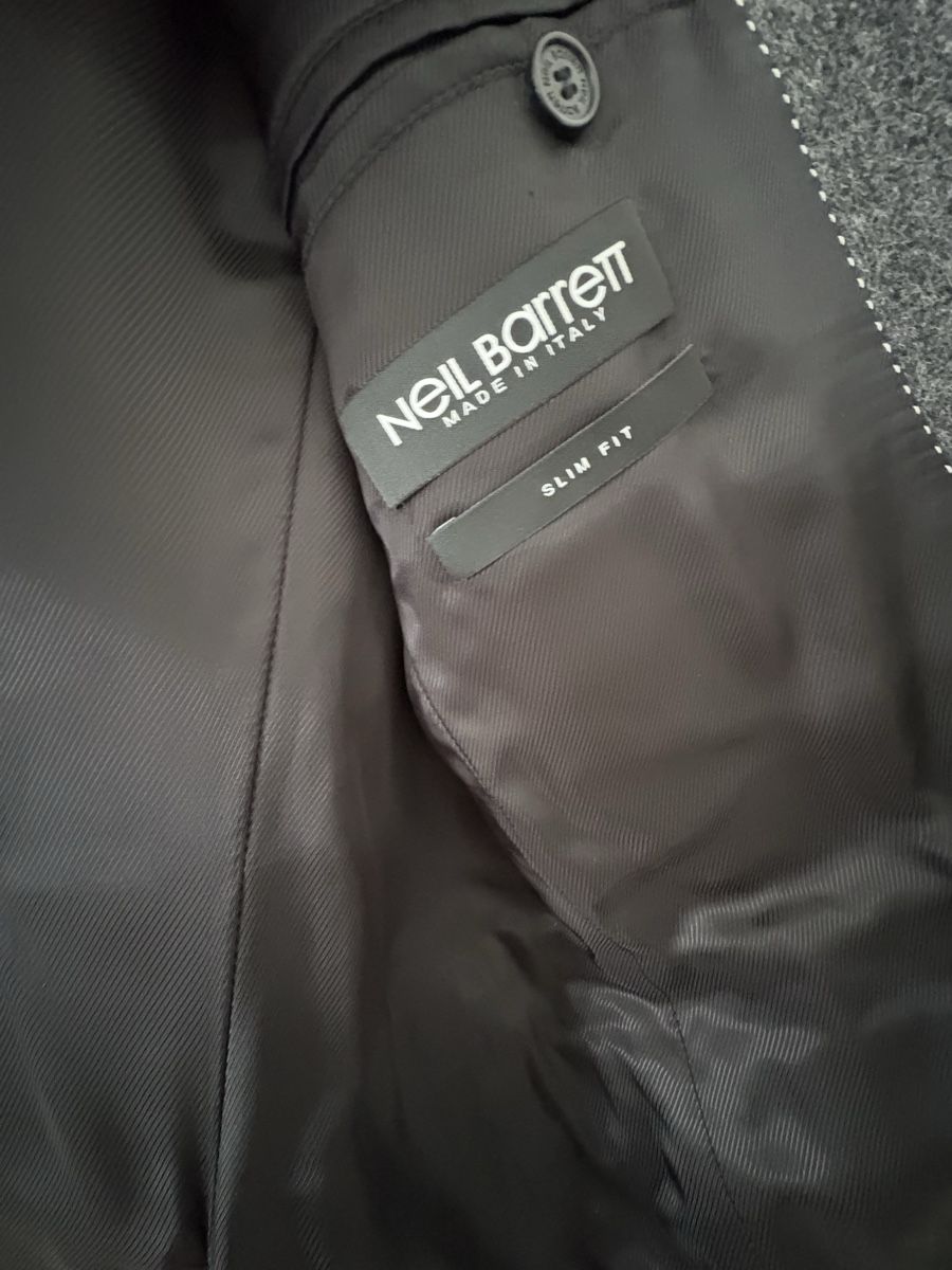 Giacche: Neil Barrett Blazer, Size 50 – Usato da Obbürgen venduto da cla_x9h6 3