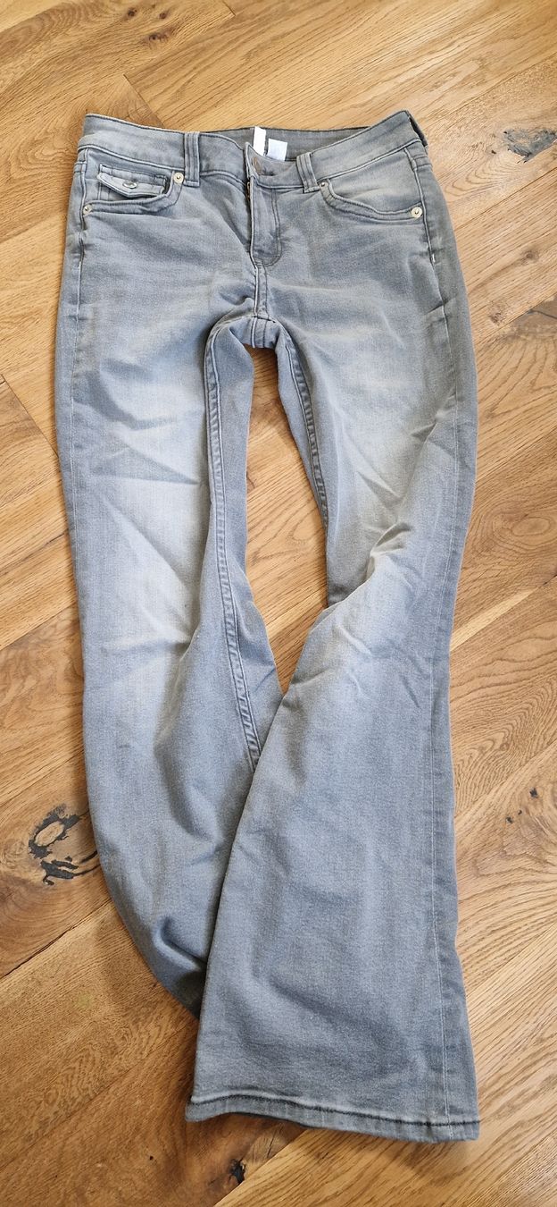 Jeans: 4xJeanshose in Gr.36 – Usato da Grosswangen venduto da iranki80 3