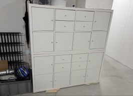 2 x IKEA Kallax mit Schubladen- und Türeinsätzen
