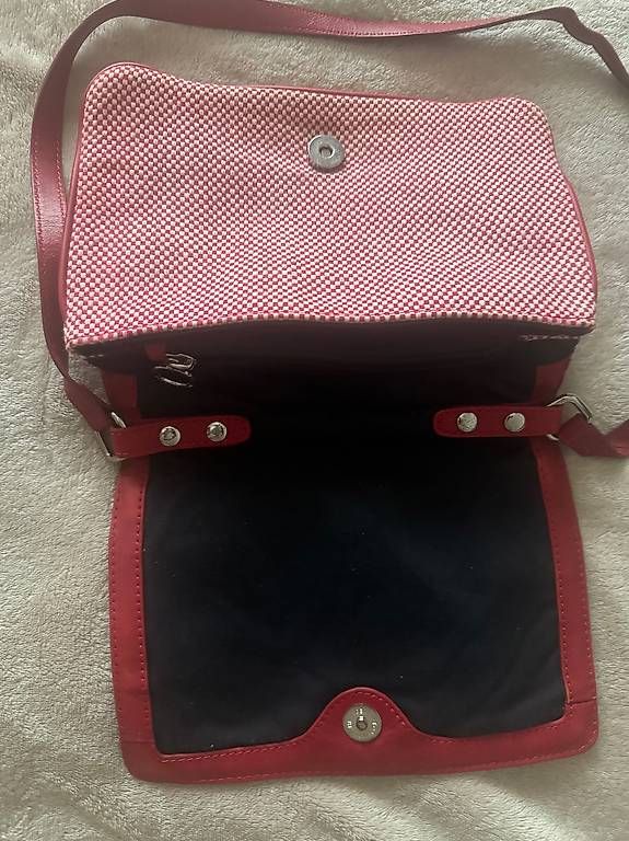 Taschen für Damen: Borsa a tracolla Tommy Hilfiger – Gebraucht aus Massagno von whi_d5bd 2