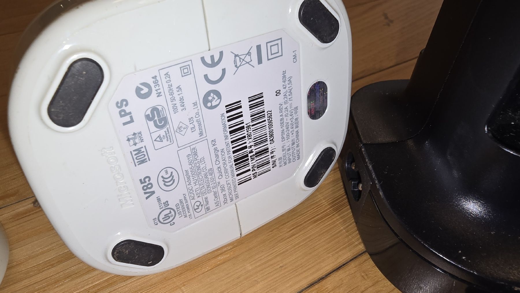 Microsoft Adaptateurs & Câbles: Xbox 360 Ladegerät kontroller – D'occasion à Lenzburg par cameleoncolor 4