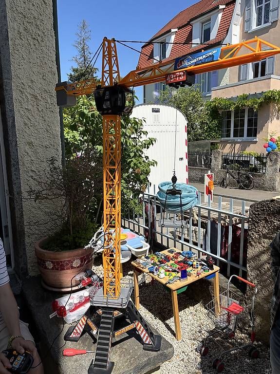 Giocattoli: Kinder Kran – Usato da Birsfelden venduto da Wurly