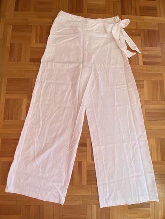 Bershka pantalon blanc, élégant et confortable - taille M