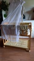 Beistellbett aus Holz mit Vorhang guter Zustand