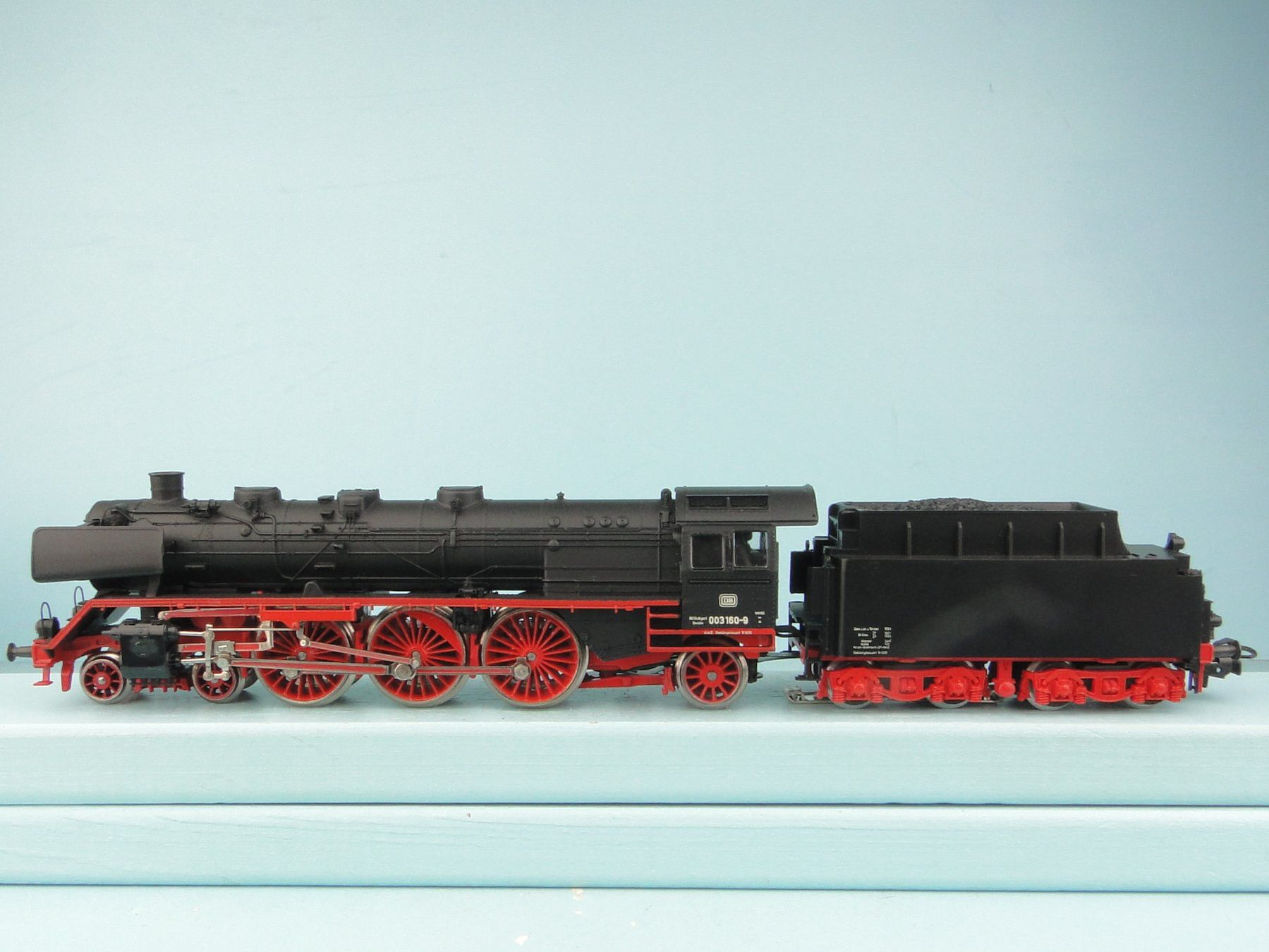 Märklin Modelleisenbahnen: Märklin 3085 Dampflok BR 003 – Gebraucht aus Bülach von cann11 9