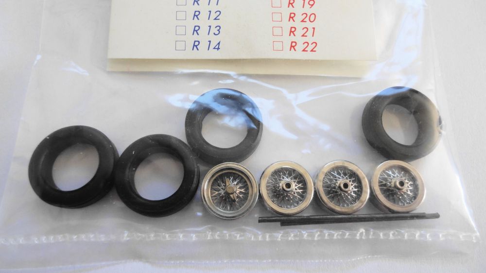 BBR Car Models R 15 Ruote Räder Wheels Set 1:43 | Kaufen auf Ricardo