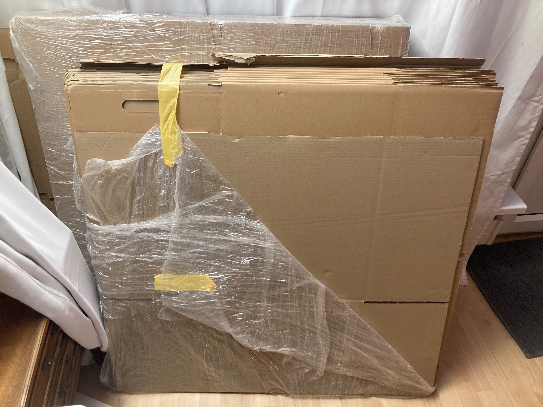 Cartoni: 20 Zügelkisten – Usato da Weiach venduto da Rrenegade 1