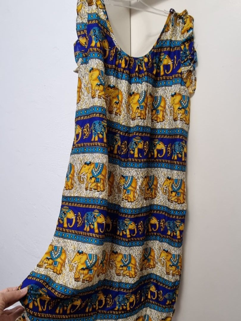 Vestiti: Kleid, Rock mit Elefantenmuster Gr. M – Nuovo (secondo la descrizione) da Geroldswil venduto da Agapanthus22