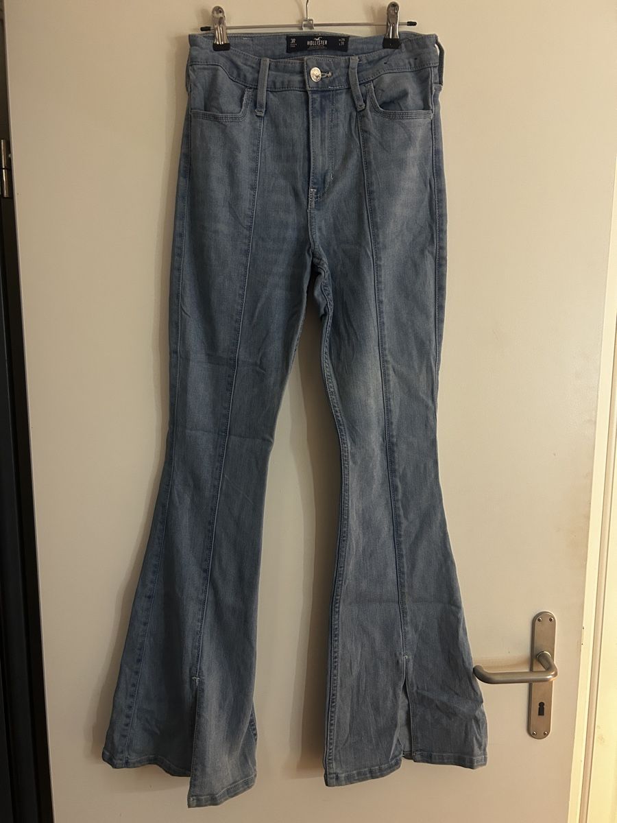 Hollister Jeans: Hollister Jeans – Usato da Suhr venduto da Alimary