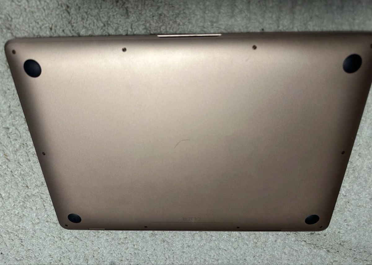Apple Notebook: Mac Book Air 2020 – Usato da Arbon venduto da Sed_9bj9 2