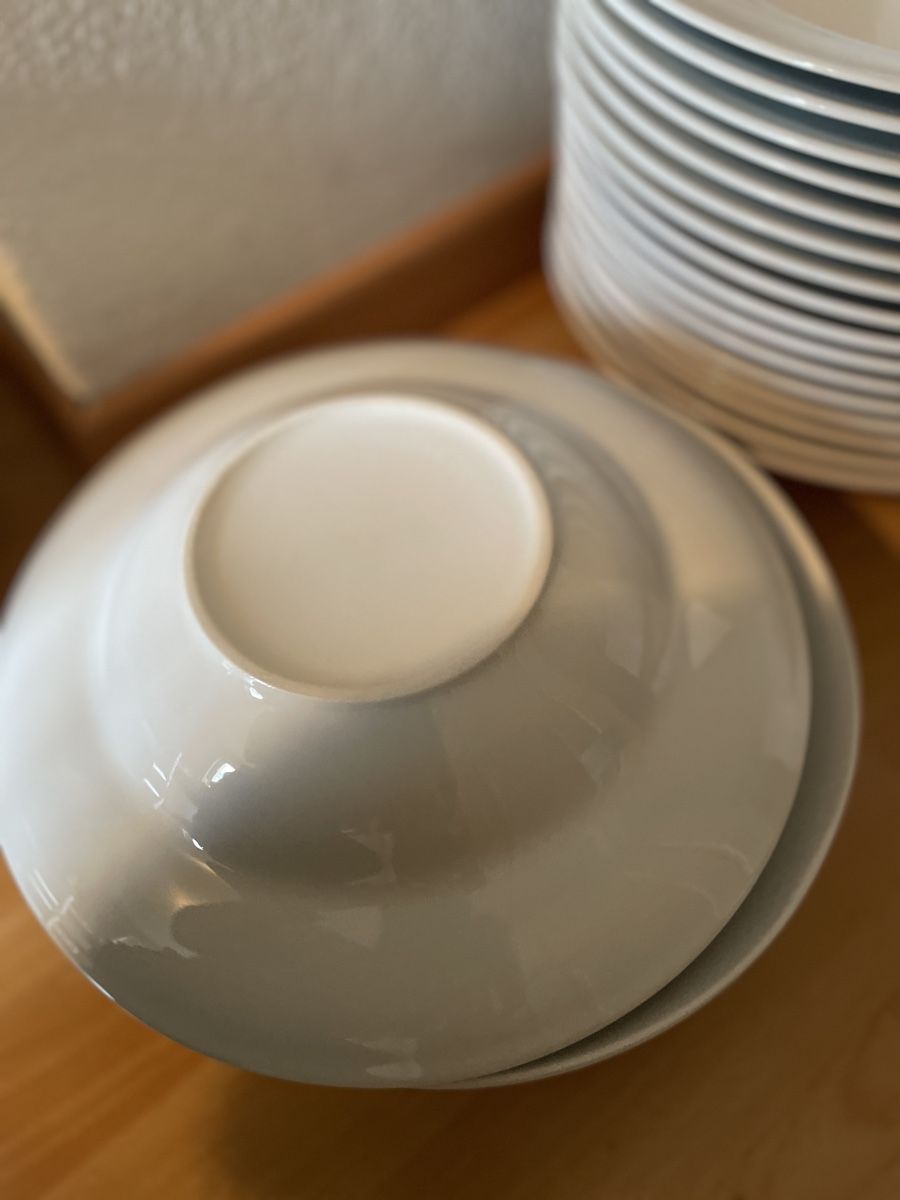 Piatti: 20 Suppenteller CreaTable/Ikea, weiss, Durchmesser 27-30 cm – Usato da Gelterkinden venduto da highfligh 8