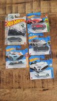Hot Wheels Aston Martin Sammlung neu und originalverpackt