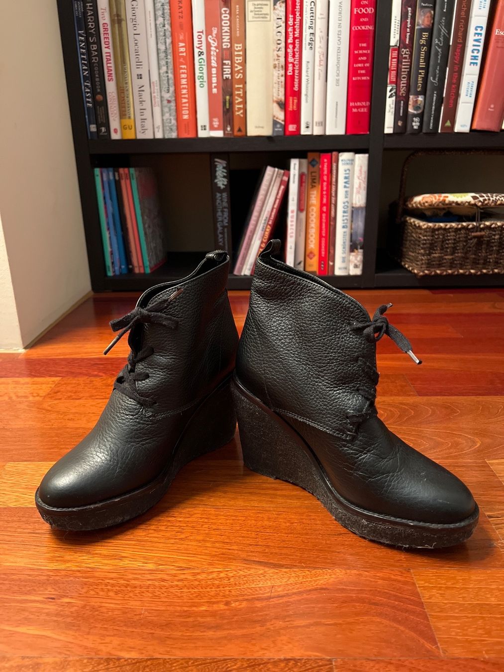 Jil Sander Scarpe da donna: Jil Sander Halbstiefeln 35.5 – Usato da Wädenswil venduto da gdcb 2