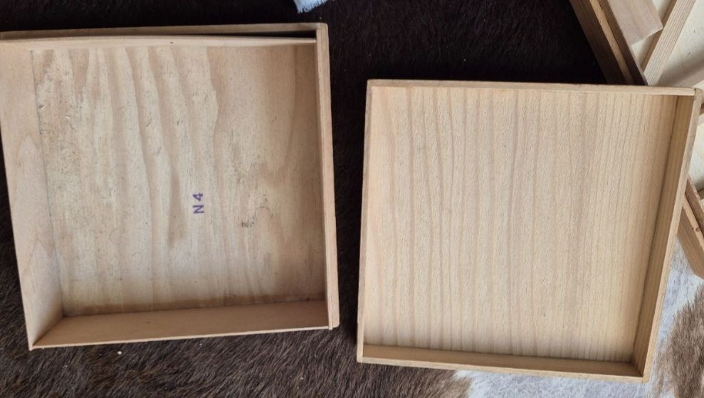 Coffrets à bijoux: Holzkasten/Holzboxen – D'occasion à Adliswil par cha_fq9f 5