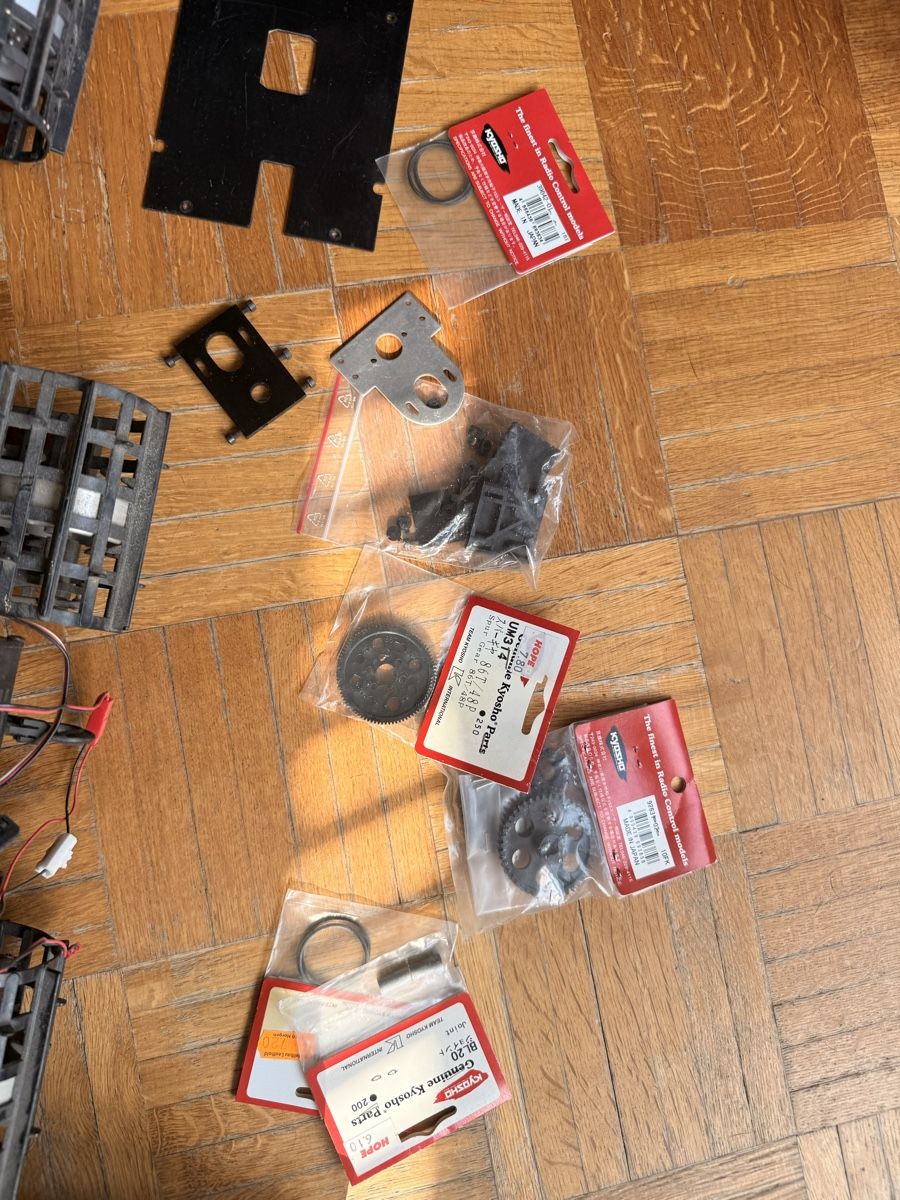 Kyosho RC Modellbau: Pistenbully Blizzard  – Defekt aus Deitingen von Djlion 1