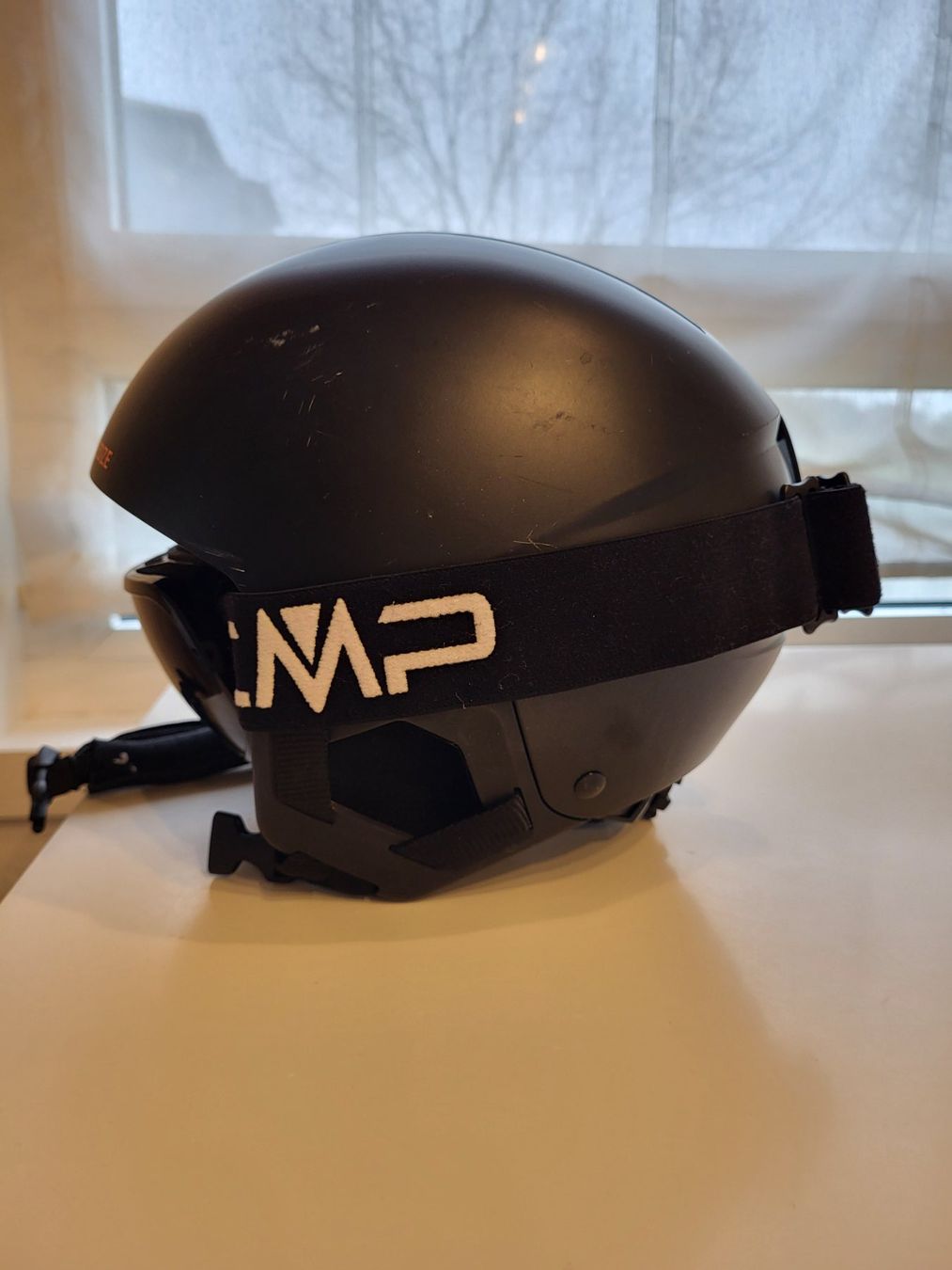 Decathlon Caschi: Skihelm von Decathlon inkl. Skibrille – Usato da Winterthur venduto da fch_svs2 1