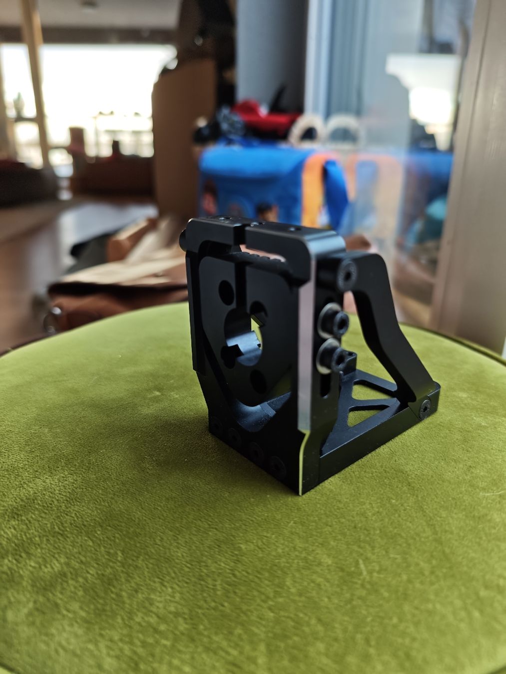 Modellismo RC: Elektromotorhalterung. gross RC Auto. – Nuovo e nell'imballaggio originale da Pfäffikon ZH venduto da Julien.breard