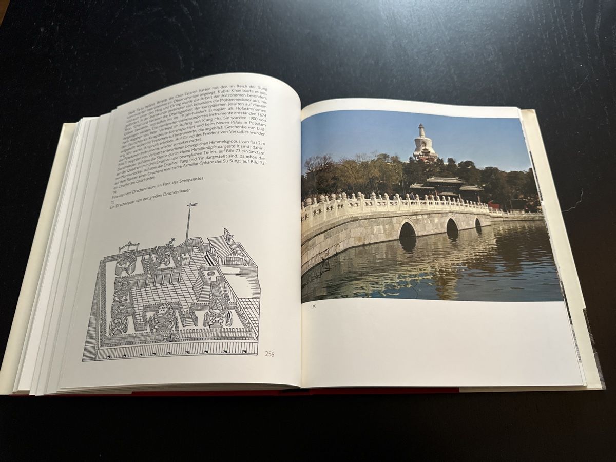 Libri: "PEKING und seine Geschichte – Usato da Erstfeld venduto da Mario_boe0 5