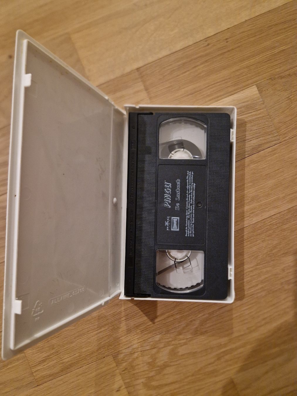 Tutti i VHS: Pingu de Lusbueb VHS Kassette – Usato da Wallisellen venduto da soat 2