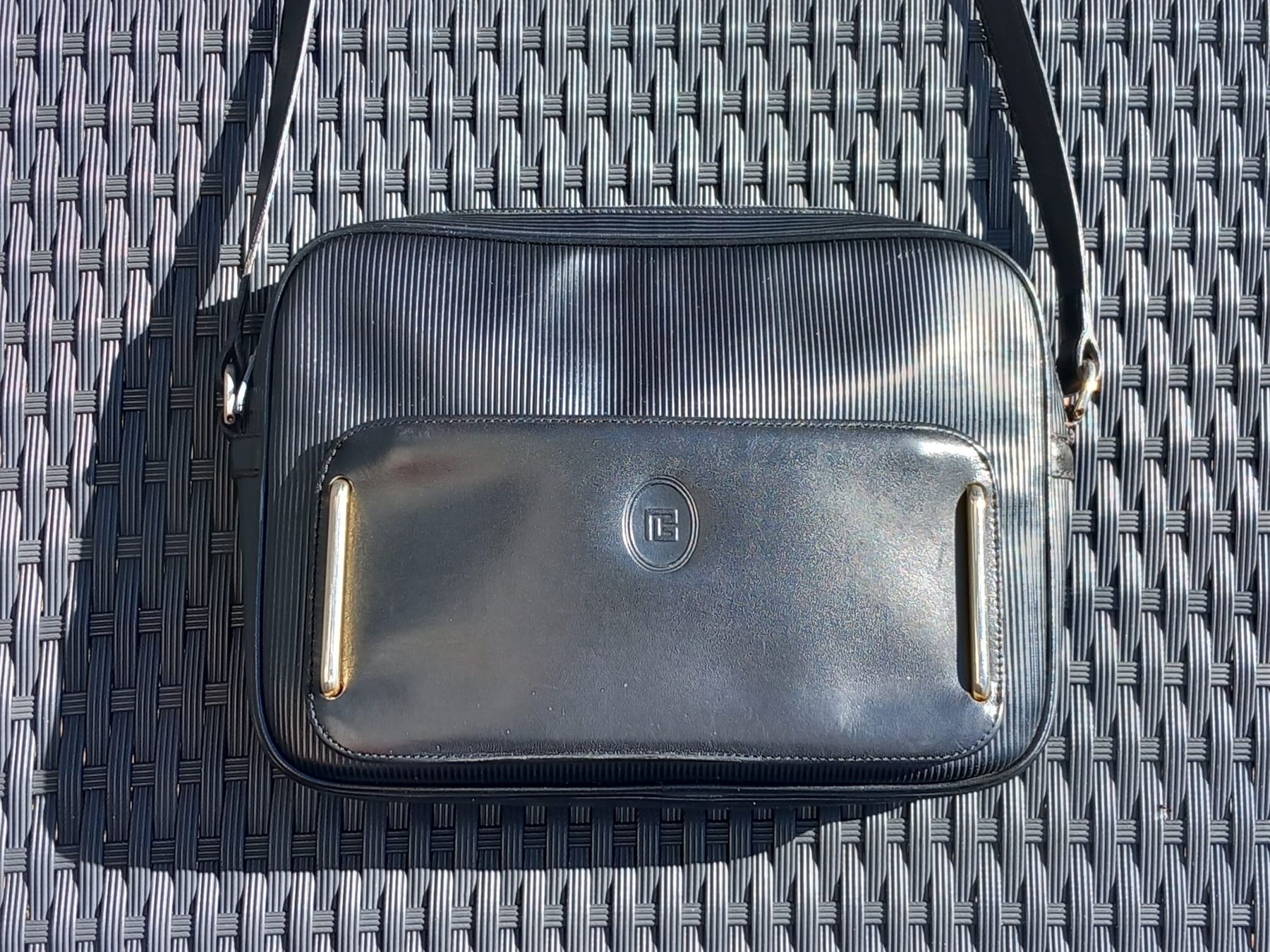 Borse da donna: Vintage Tasche aus Polyurethan und Leder – Usato da Winterthur venduto da Jopf1