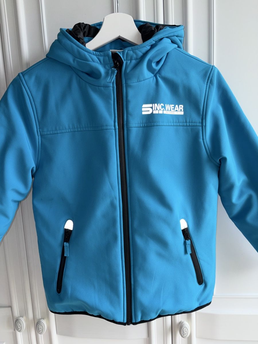 Giacche & Cappotti: Softshell coat Jacke with warm padding 140 cm NEW – Usato da Kilchberg ZH venduto da malibubeach 1