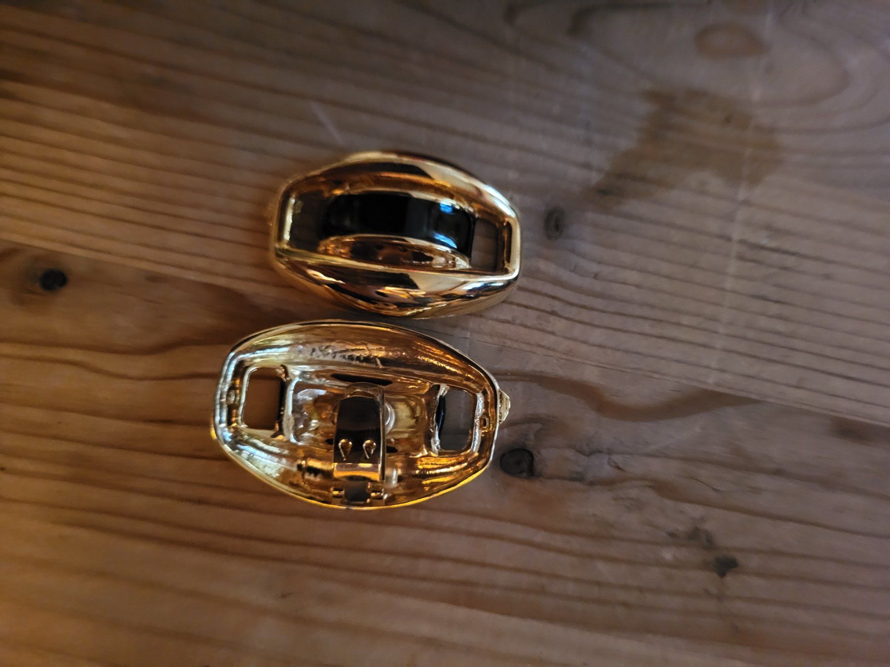 Altri gioielli: Diverser Schmuck in Spanschachtel, Pins – Usato da Guggisberg venduto da Aegertenlehn 1