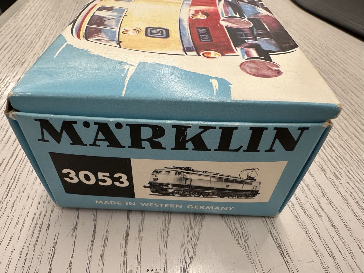 Märklin Modelleisenbahnen: Märklin 3053 DB BR 103 TEE – Gebraucht aus Lupsingen von New-Haven 8
