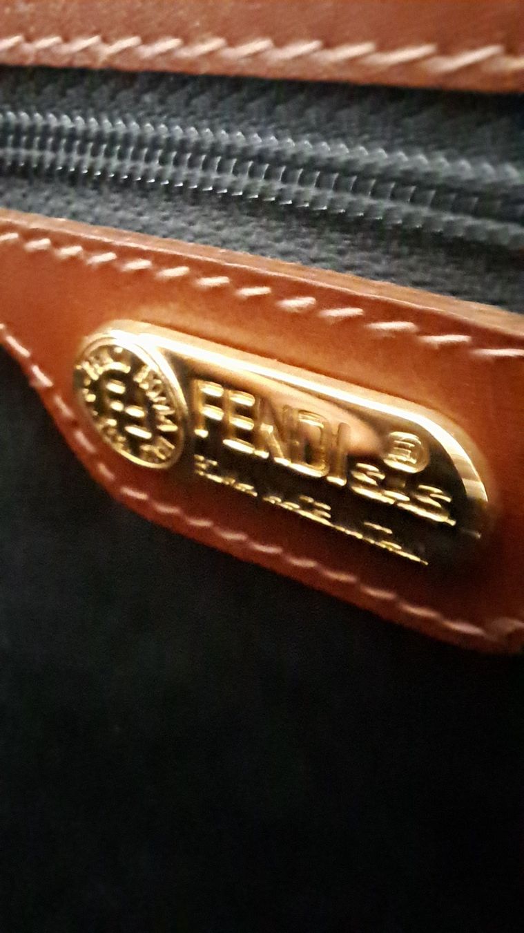 Fendi Borse da donna: Fendi Handtasche – Usato da Pfäffikon ZH venduto da Valsangiaccomo 4
