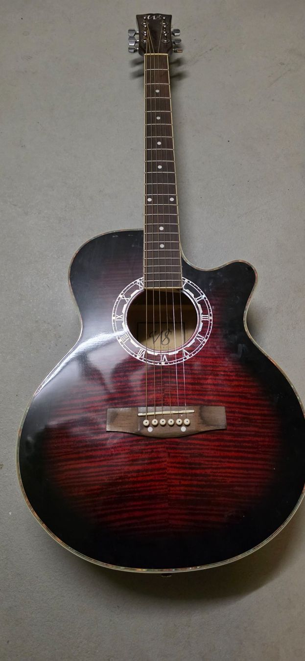 Instruments de musique: Gitarre – D'occasion à Orpund par sis_pdp9