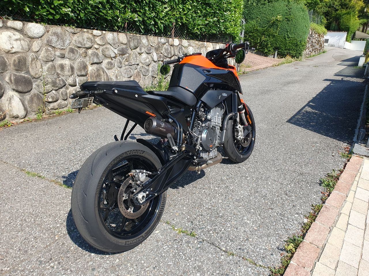 KTM Strasse: KTM 890 Duke 2022 – Gebraucht aus Pura von gia_k5fl 3