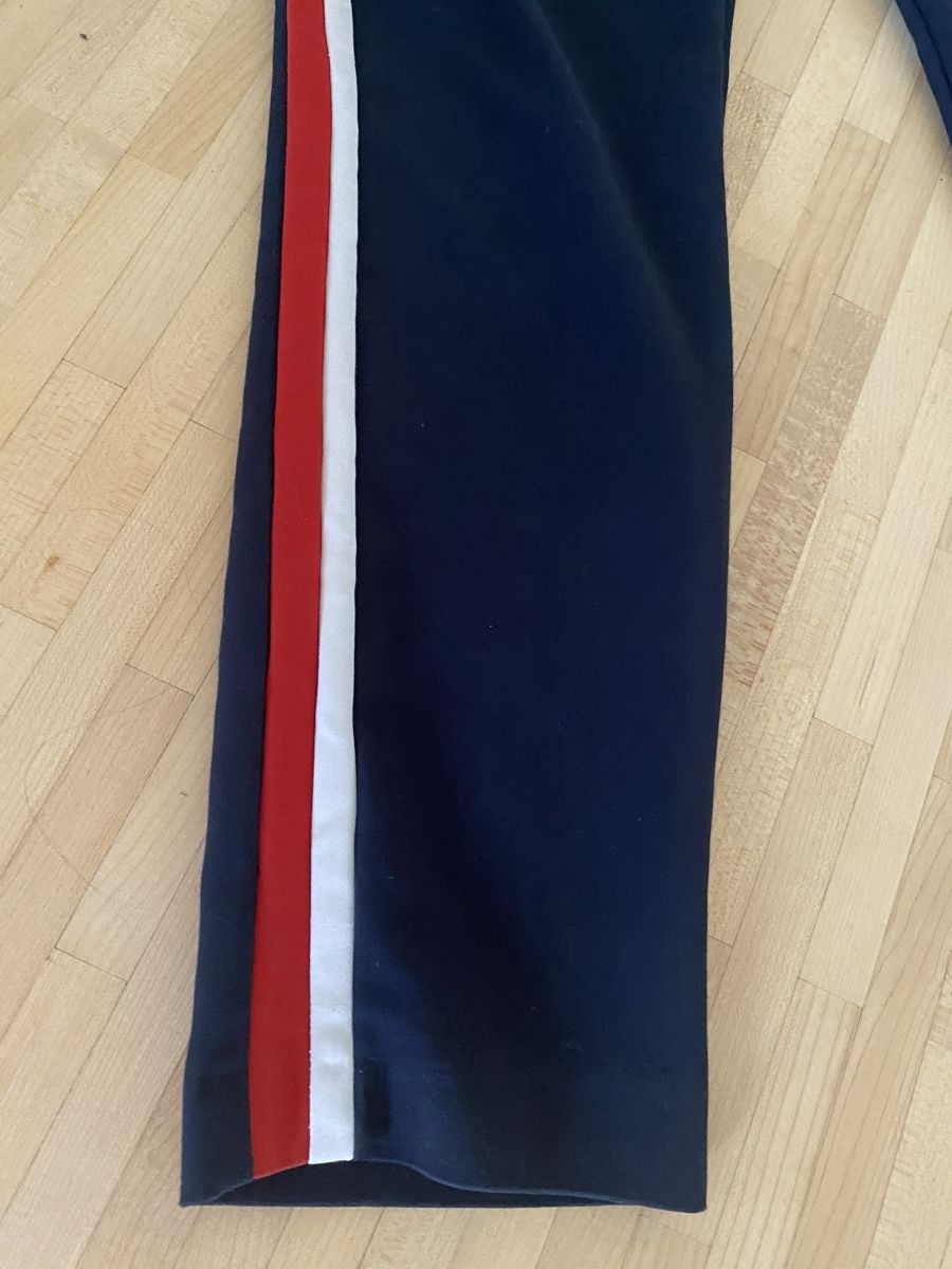 Zara Pantaloni: ZARA Hose, Grösse S – Usato da Neftenbach venduto da ElenaLo 1