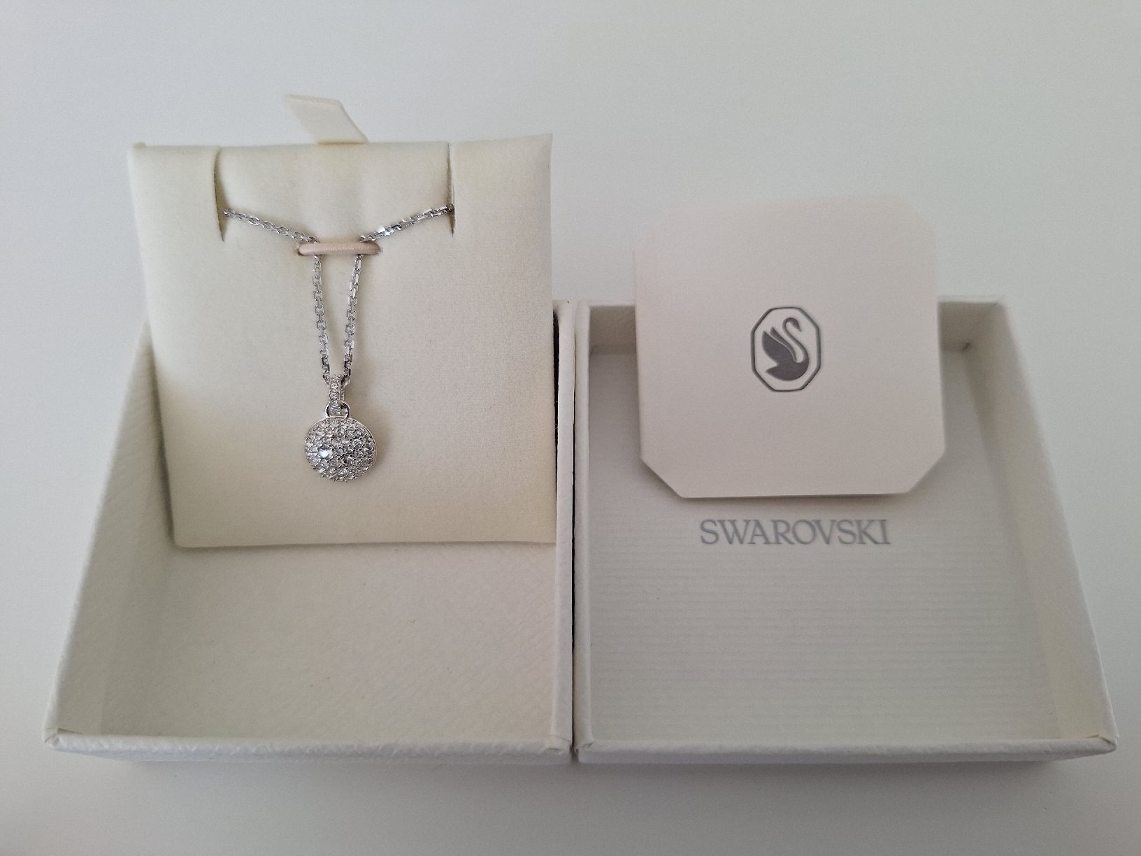 Swarovski Catenine: Swarovski Kette "Meteora" – Usato da Boll venduto da mina0023