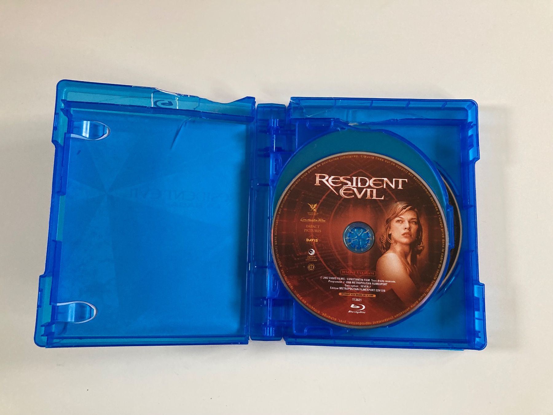 Tutti i DVDs: Coffret Blu-ray Resident Evil La Saga 7 Films – Usato da Bassecourt venduto da CALUMET-X 6