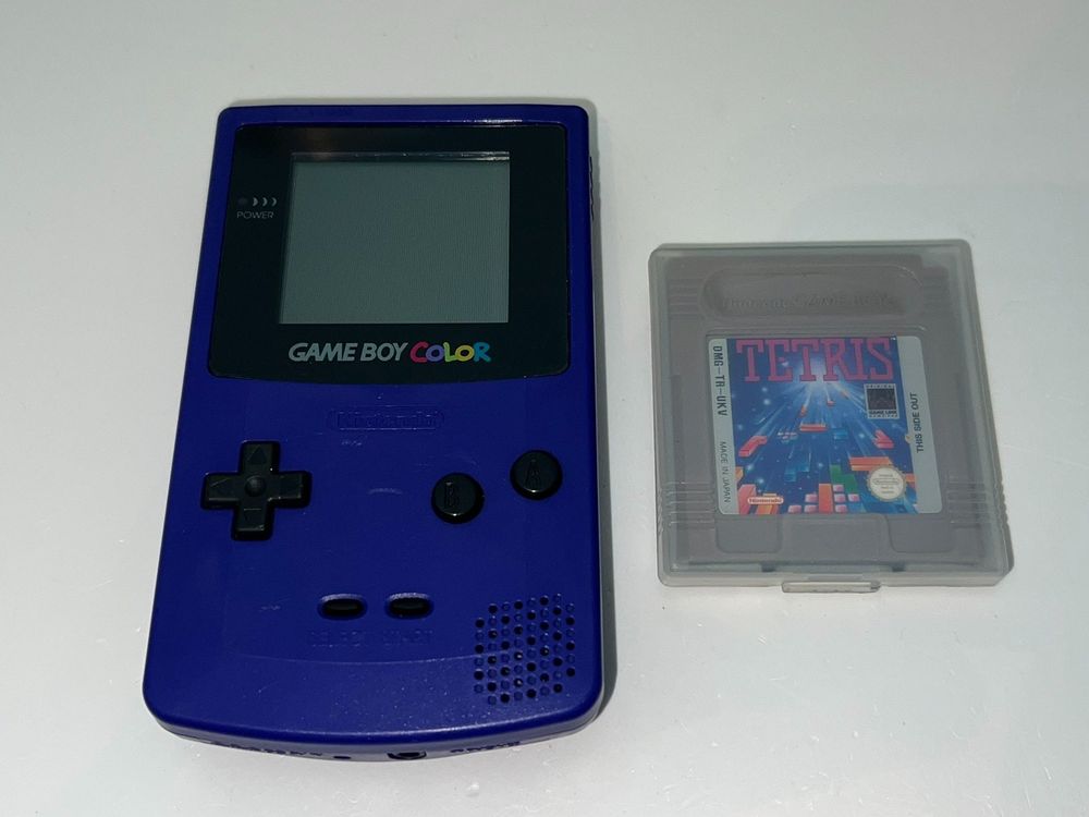 Nintendo Game Boy Color GBC Konsole (violett) + Tetris | Kaufen auf Ricardo