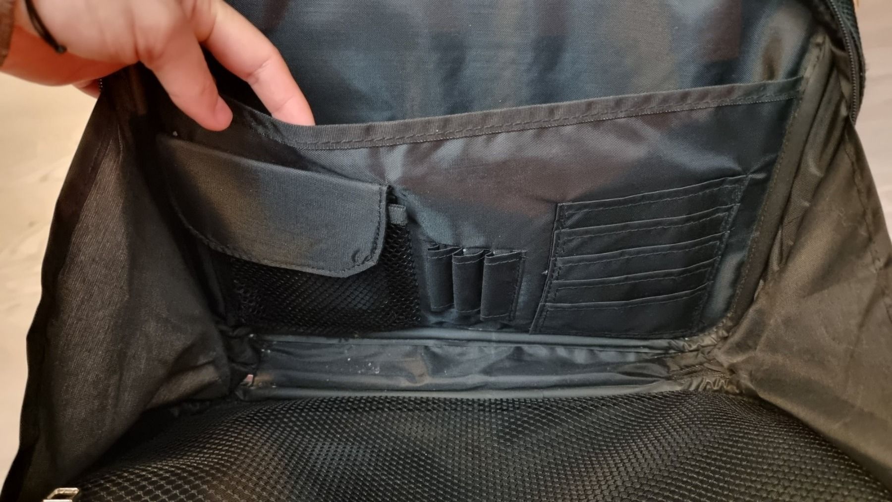 Koffer & Taschen: Laptoptasche Aktentasche Schutztasche Cover Case Notebookbag – Gebraucht aus Wettingen von ray_boccia 2