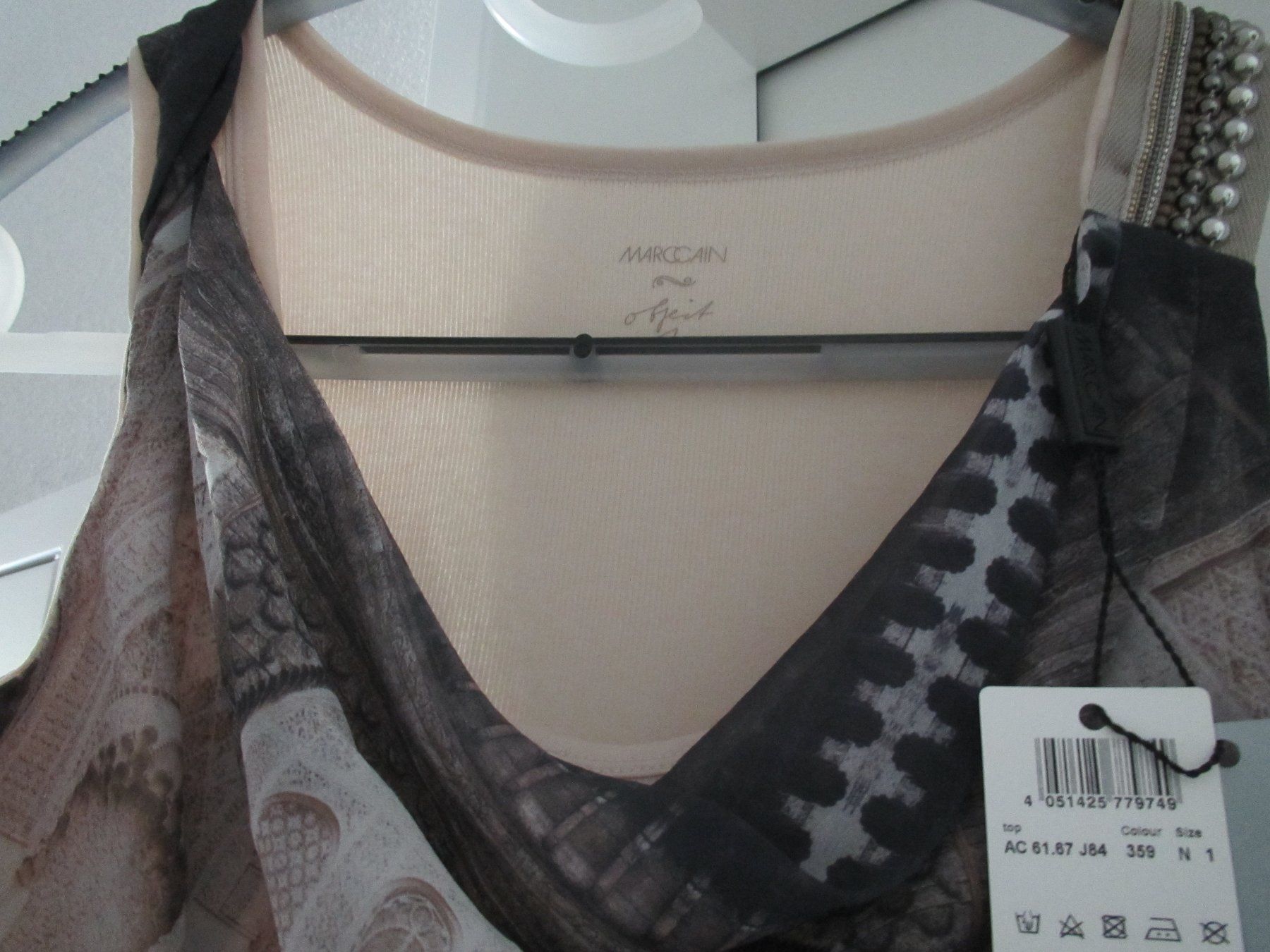 Marc Cain Top: Marc Cain Top NEU – Nuovo e nell'imballaggio originale da Gossau ZH venduto da Amelia70 5