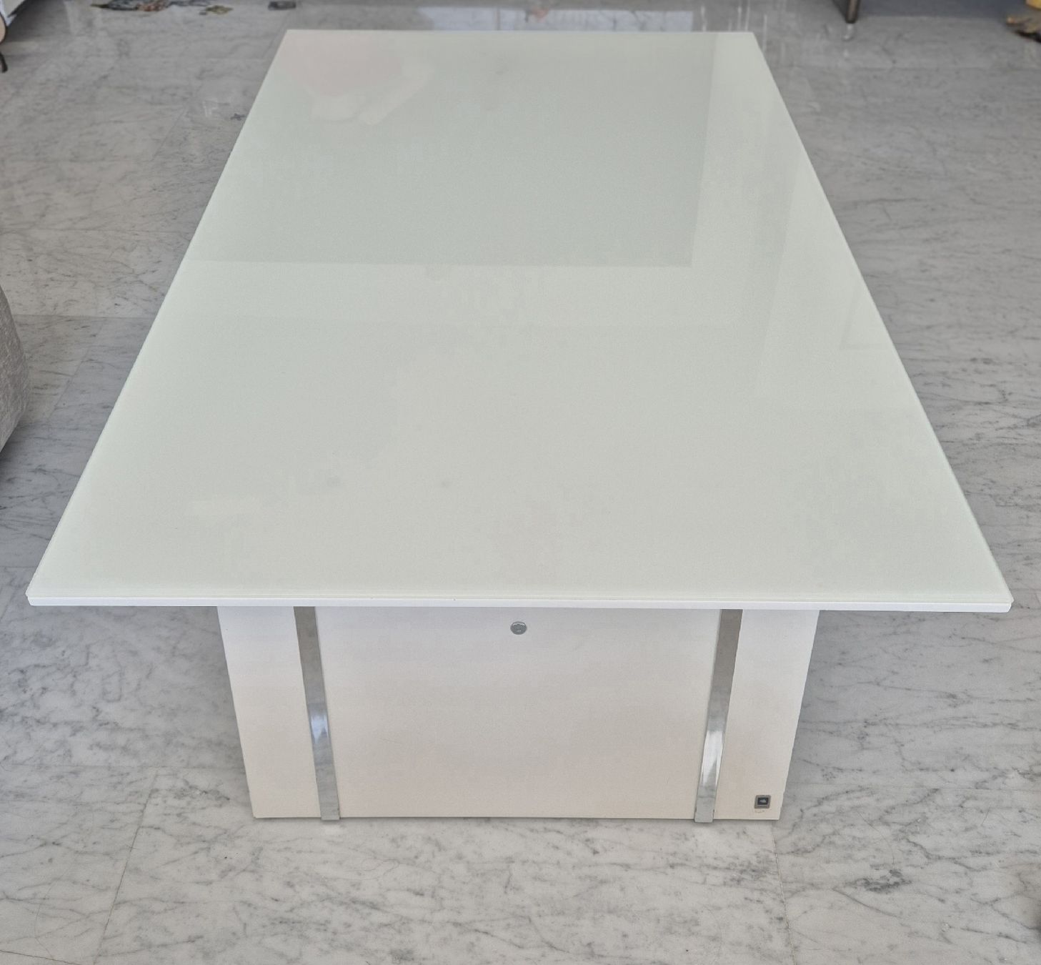 Tables: Couchtisch von Leonardo – D'occasion à Möhlin par escada148 1