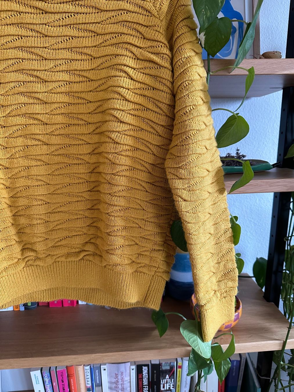 Pull&Bear Maglioni & Felpe: Gelber Wollpulli Pull & Bear – Usato da Zürich venduto da Honeyboo 1