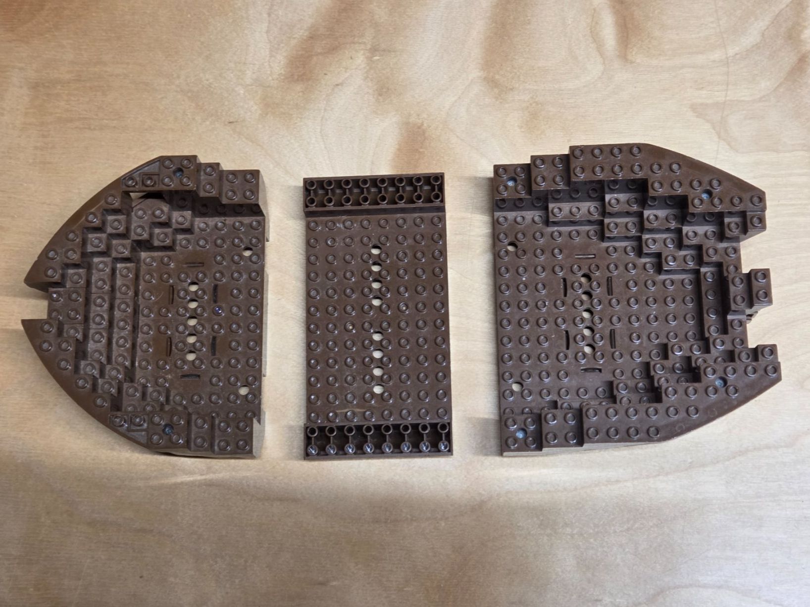 Lego Kit di costruzioni: Lego Rumpf Piratenschiff braun – Usato da Basadingen venduto da NekoBricks 2