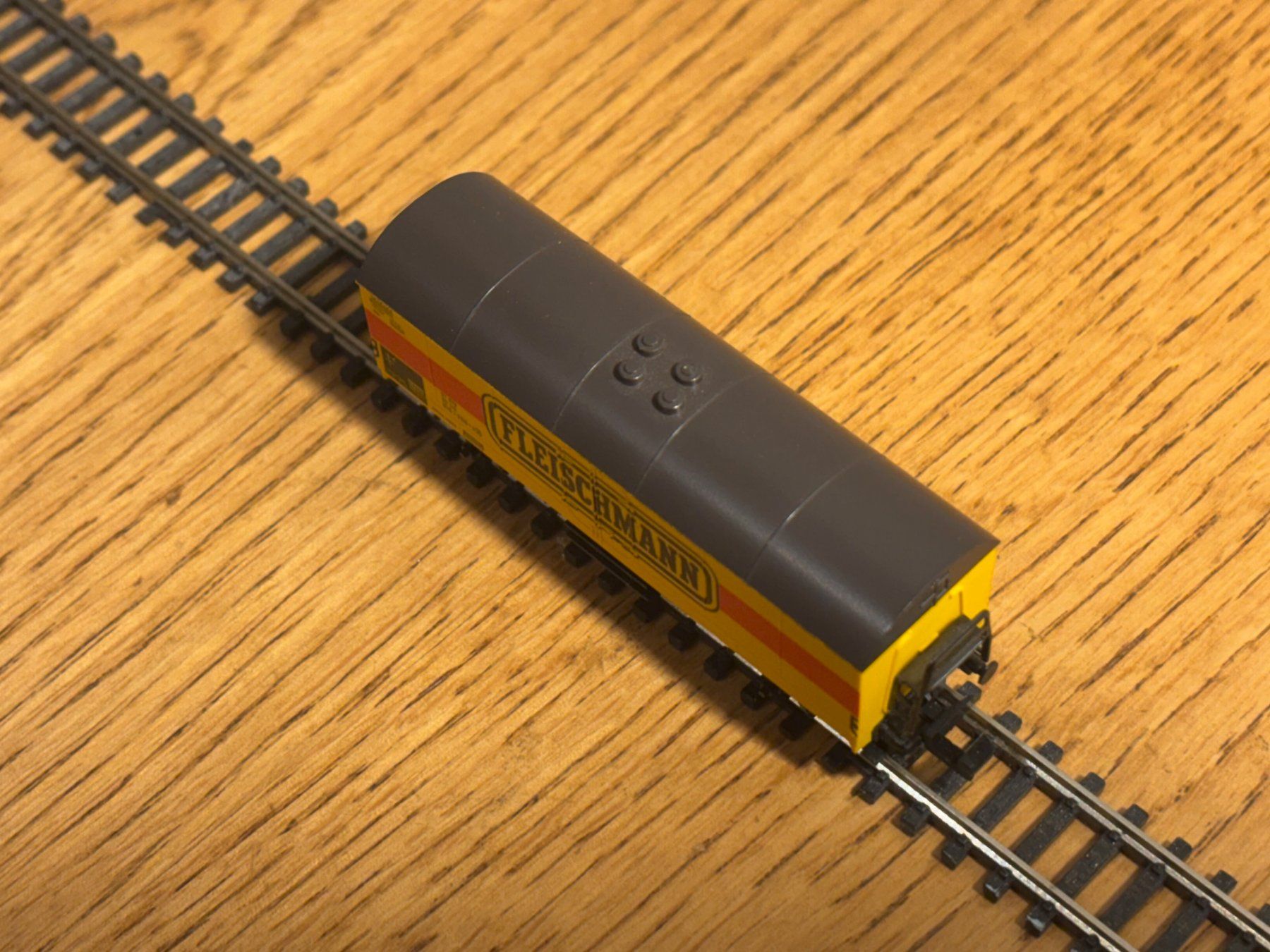 Modelleisenbahnen: e1774: Güterwagen FLEISCHMANN (Spur N) – Gebraucht aus Birsfelden von Birs_25 3