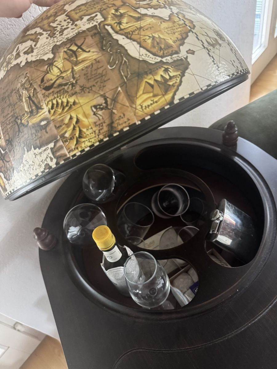 Carrelli di servizio: Globe Bar – Usato da Hettlingen venduto da and_8xhd 1