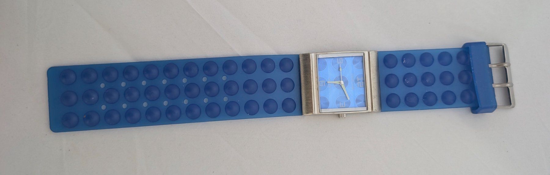 Orologi: Modische Quarz-Uhr in blau – Nuovo e nell'imballaggio originale da Ettingen venduto da Kartenplanet 2