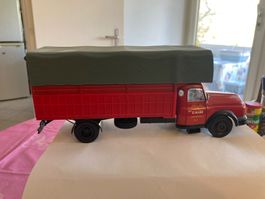 Camion Willeme LC 610. 1/43.