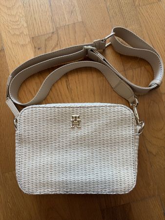 Umhängetasche Tommy Hilfiger bast
