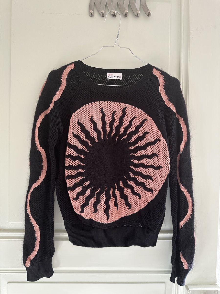 Pullover & Sweatshirts: Valentino Strick-Sweater – Gebraucht aus Basel von viasen