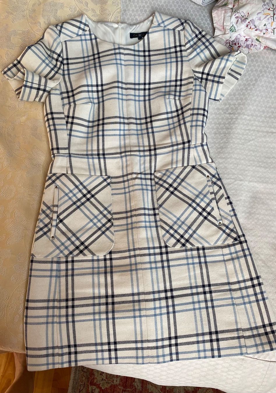 Vestiti: Caroll Robe blanc crème 38 – Nuovo (secondo la descrizione) da Genolier venduto da ber_j8yx