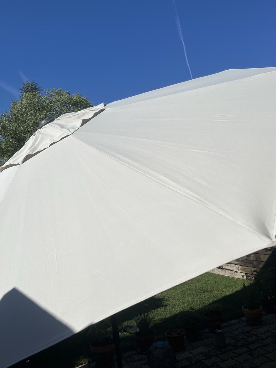Sonnenschirme: Sonnenschirm – Gebraucht aus Grenchen von Roamer04 1