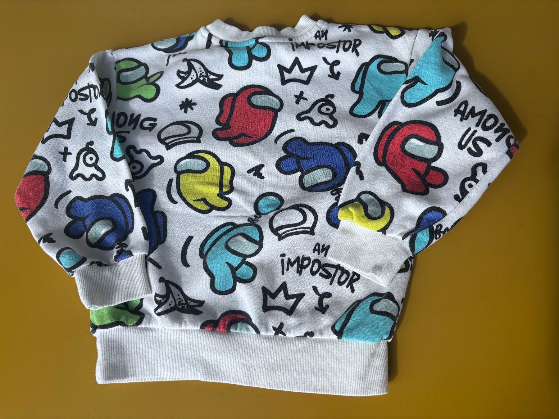 H&M Maglioni & Felpe: AMONG US x H&M Kinderpullover bunt gemustert Gr. 122 – Usato da Zürich venduto da missmodernage 1