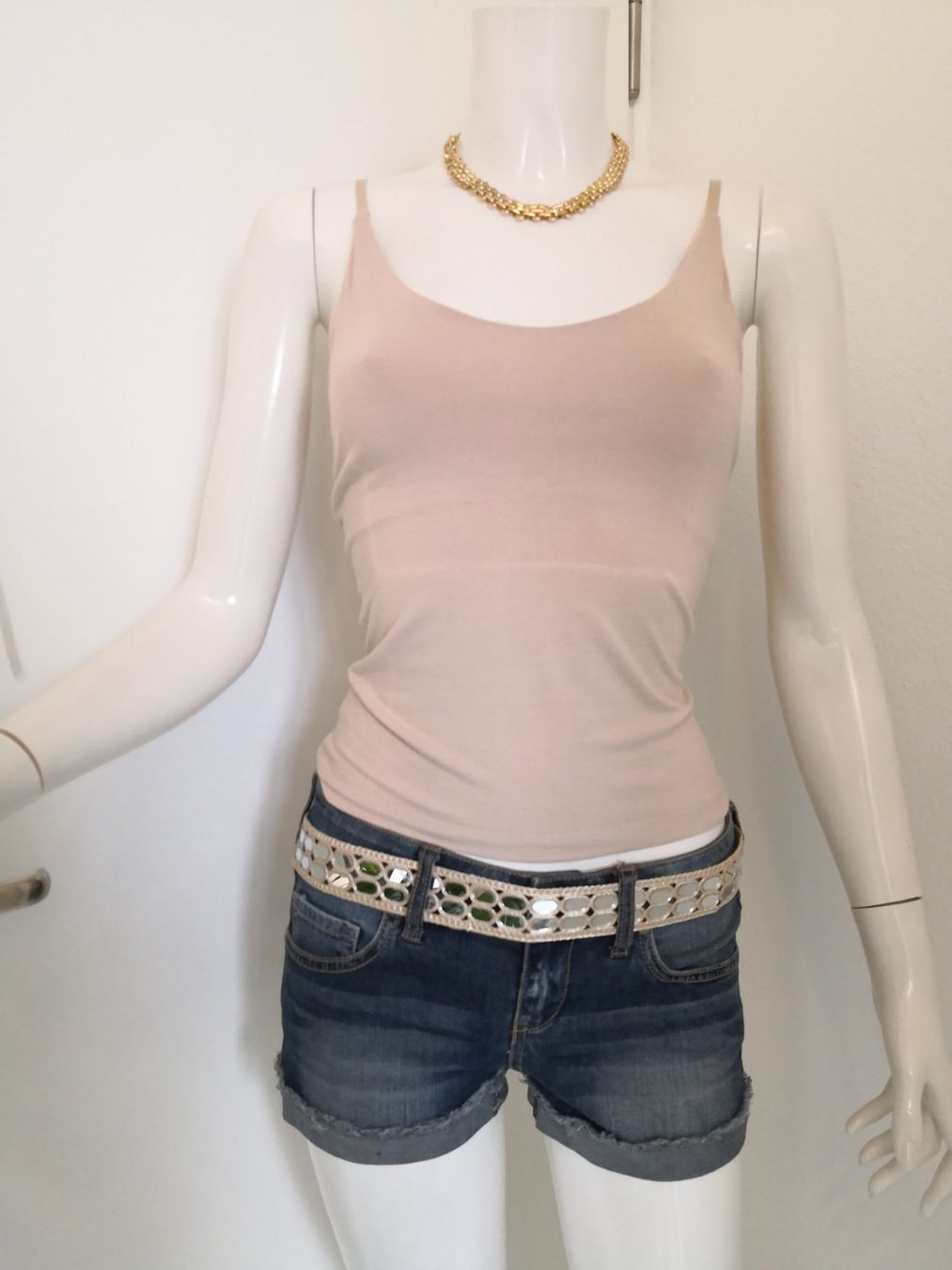 Mango Top: 🤩MANGO TOP BEIGE – Usato da Olten venduto da Naja-Twins-Twins 3
